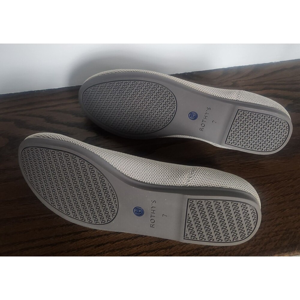 NIB Rothys The Daily Round Toe Flat RARE RETIRED COLOR-Size 7-Flax Birdseye Grey - Picture 8 of 11